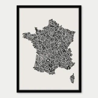 Affiche France : Illustration cartographique en noir et blanc présentant le nom de chaque région française en caractères gras et dessinés à la main, encadré sur un fond uni.