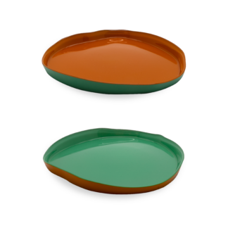 Lot de 2 assiettes de 18 cm aux formes arrondies et finitions brillantes : une orange avec base verte, une verte avec base orange, présentées sur fond blanc.