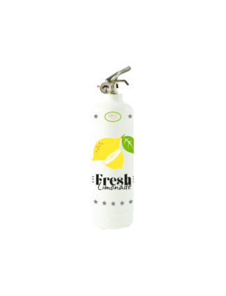 Un extincteur blanc, Extincteur Vin Rouge from Extincteur City Andernos, comporte une étiquette avec une illustration de citron, une feuille verte et "Fresh Lemonade" en texte noir sur un fond clair uni.