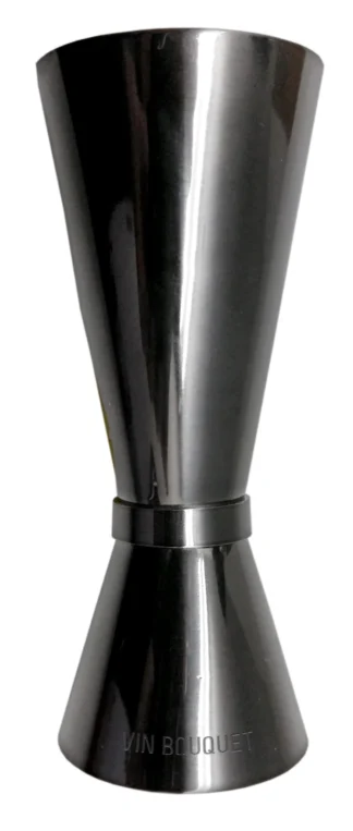 Le Verre mesureur Moonlight 50/25 ml est un jigger en acier inoxydable muni de deux gobelets coniques (50 ml et 25 ml) reliés au centre, utilisés pour mesurer la quantité de liqueur. La mention "VIN BOUQUET" est gravée près de la base.