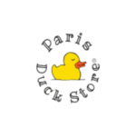 Logo de Paris Duck Store représentant un canard en caoutchouc jaune avec un bec orange au centre, entouré des mots "Paris Duck Store" dans une police de caractères ludique et incurvée.