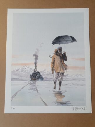 Bien sûr ! Voici une phrase réécrite à partir des informations sur votre produit : L'œuvre « Lithographie Jean-François Charles – L'Homme au parapluie – 40 × 50 cm » représente un homme vêtu d'un manteau et d'un turban marchant sur l'eau avec un parapluie, accompagné d'un singe sur son épaule, tandis qu'un train à vapeur s'approche sur fond de montagnes enneigées.